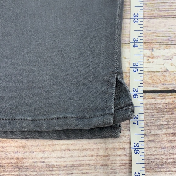 NYDJ Curves 360 Heather Gray Velvet Crush Straight Leg Jeans • Sz 8 - Picture 12 of 13